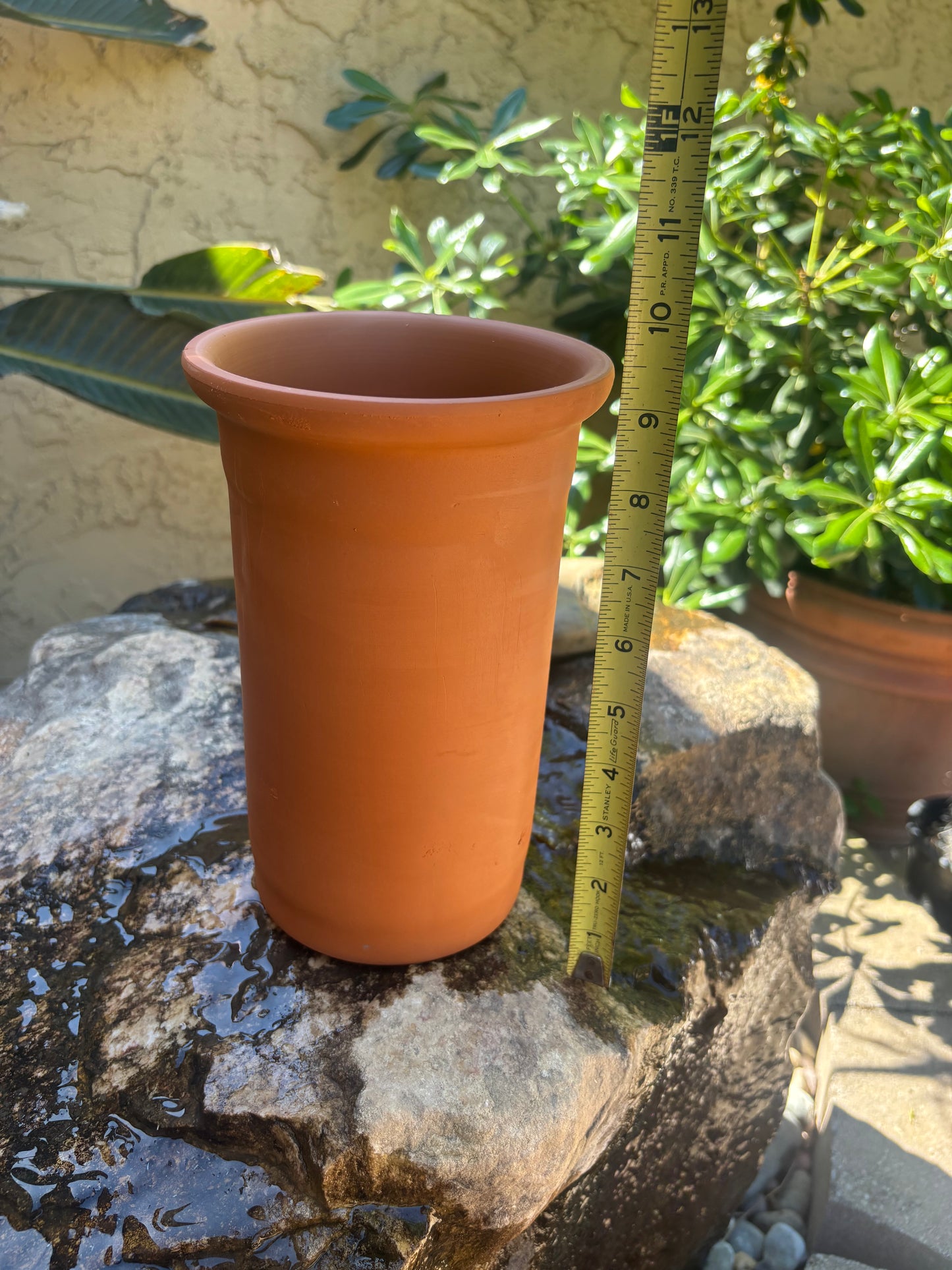 Tall pot